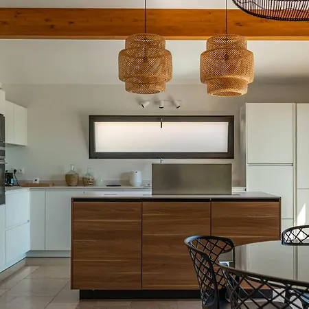 Villa Bella Vista - Contemporary With Pool And Dominant Views Saint-Gely-du-Fesc