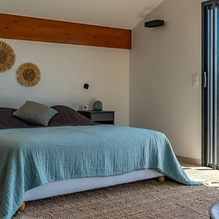 Villa Bella Vista - Contemporary With Pool And Dominant Views