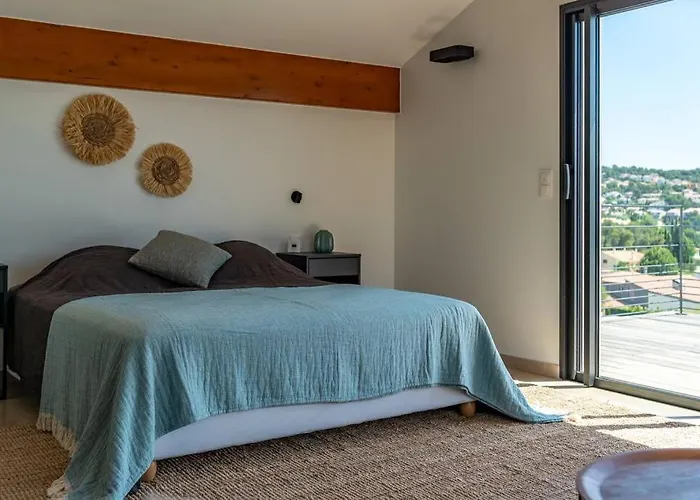 Villa Bella Vista - Contemporary With Pool And Dominant Views